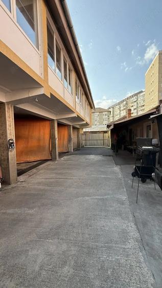 Spațiu comercial, de 567 mp, în Rogerius