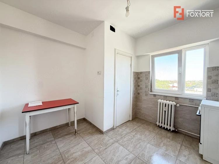 Apartament cu 3 camere decomandat în Iosefin