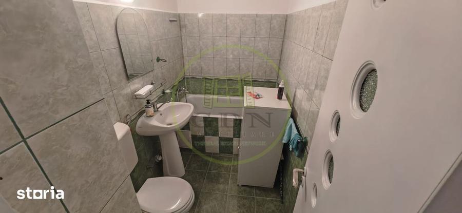Apartament 2 camere, semidecomandat, 44 mp, Calea Severinului, zona Sw - 6