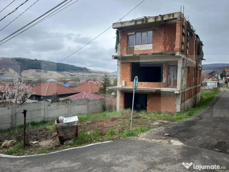 Teren 1000 mp in Baciu oportunitate unica, casa inclu - 13