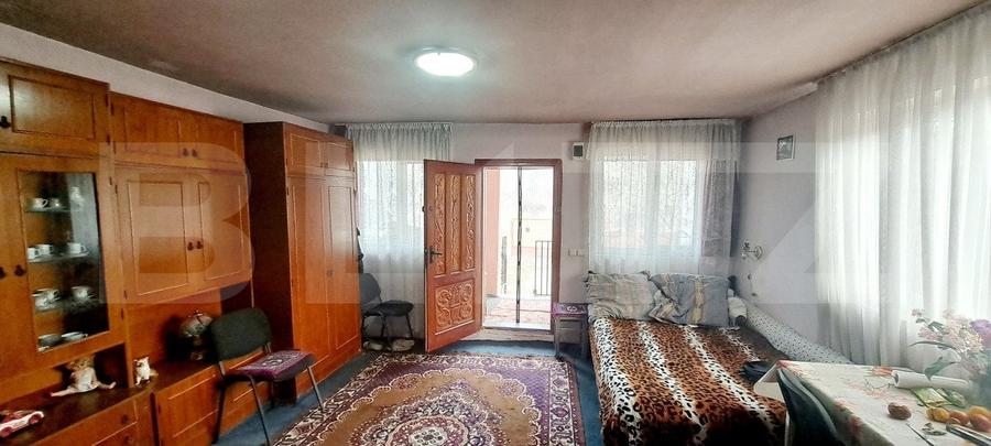 Casă individuală cu 2 camere cu Teren 1000 Mp în Dezmir
