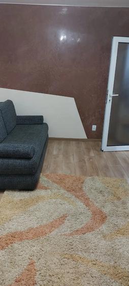 Garsonieră decomandată în Podgoria