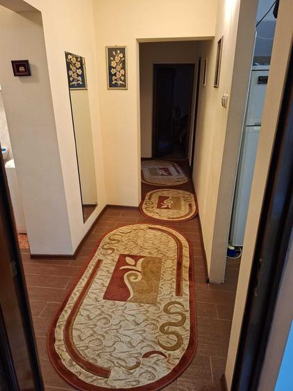Apartament cu 3 camere decomandat în Ultracentral