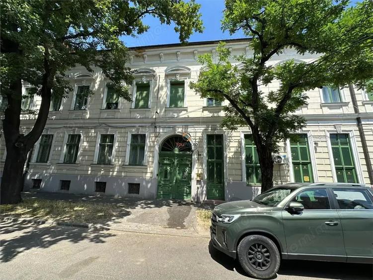 Apartament cu 2 camere în P-ța Maria
