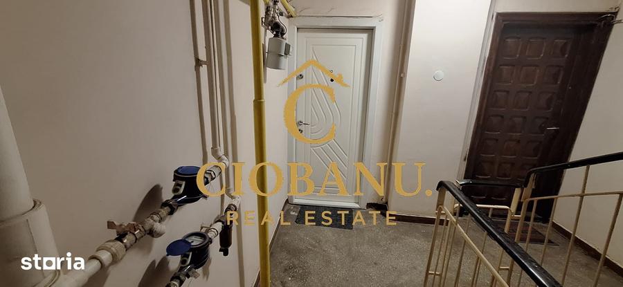 Apartament cu 2 camere decomandat în Central