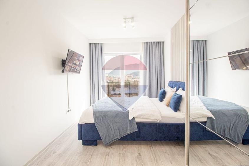 Apartament cu 3 camere decomandat, mobilat în Central