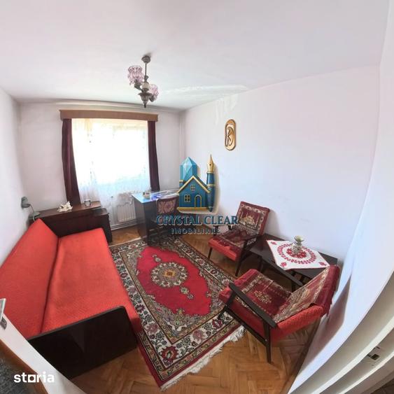 Apartament 3 camere + garaj sub bloc - cartier 7 Noiembrie, zona Unic - 3