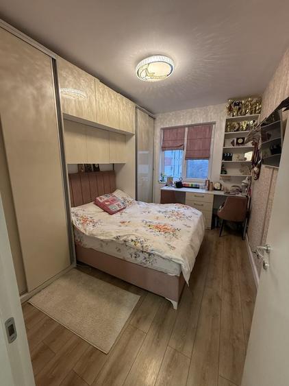 Apartament cu 3 camere în Vest