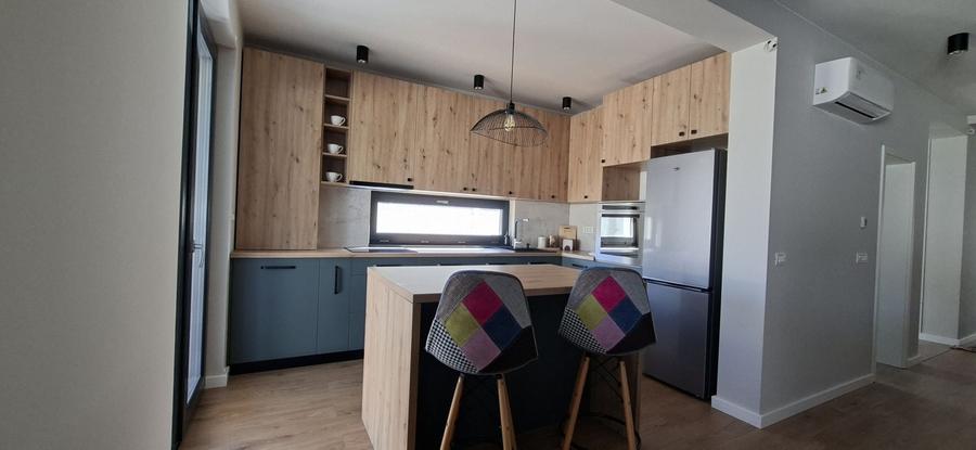 Duplex cu 3 camere cu Canalizare în Dumbrăvița