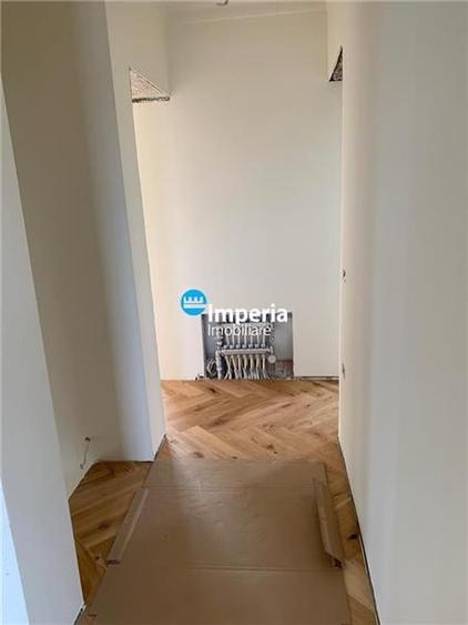 Casă individuală cu 5 camere cu Teren 500 Mp în Rediu