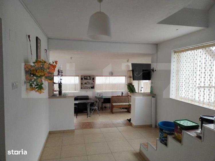 Casă cu 4 camere în Valea