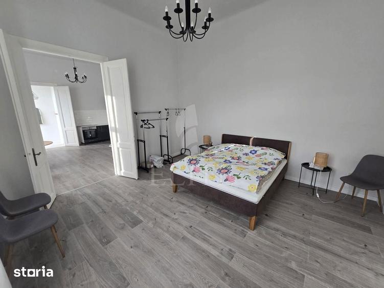 Apartament cu 3 camere semidecomandat în Central