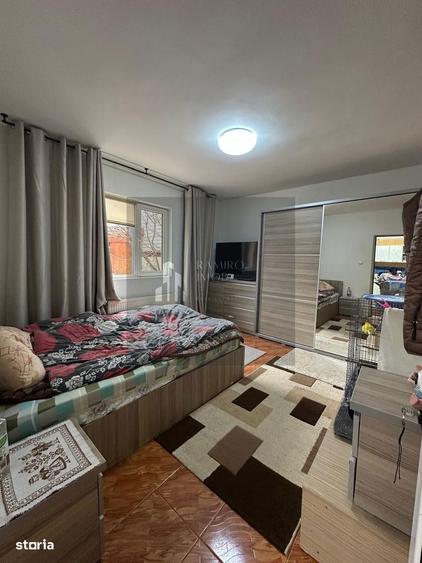 Casă cu 7 camere cu Teren 189 Mp în Progresul
