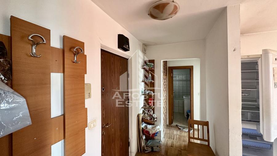Apartament de vanzare cu 2 camere, decomandat, langa Iulius Town - 4