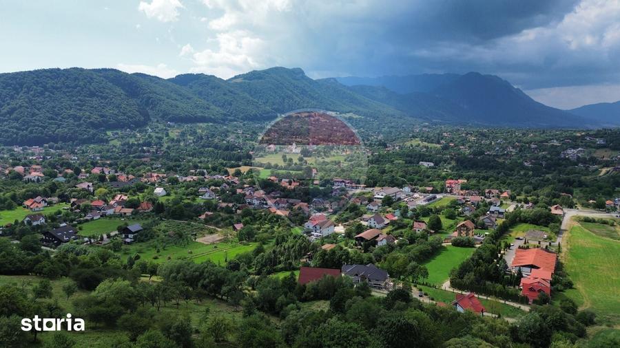 Teren de 1000 mp, în Central