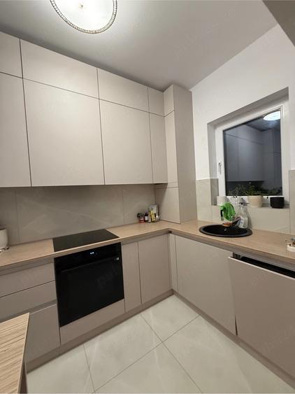 Apartament cu 2 camere semidecomandat, mobilat în Giroc