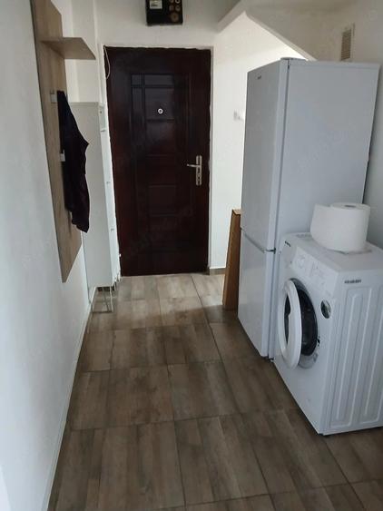 Apartament cu 2 camere nedecomandat în Republicii