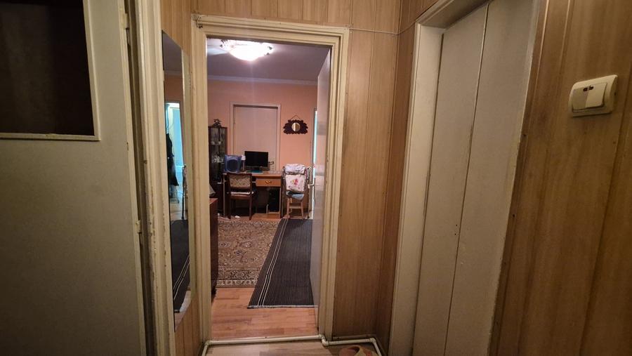 Apartament cu 2 camere semidecomandat în Țiglina 1