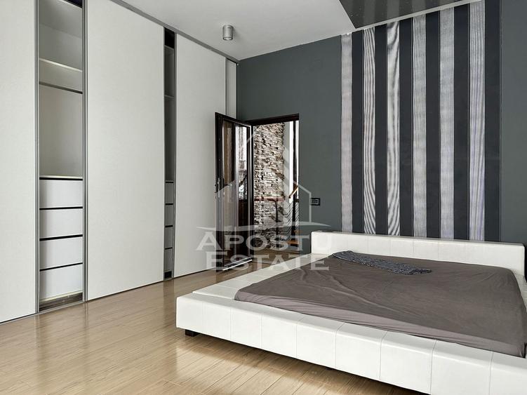Duplex cu 3 camere cu Canalizare în Aradului