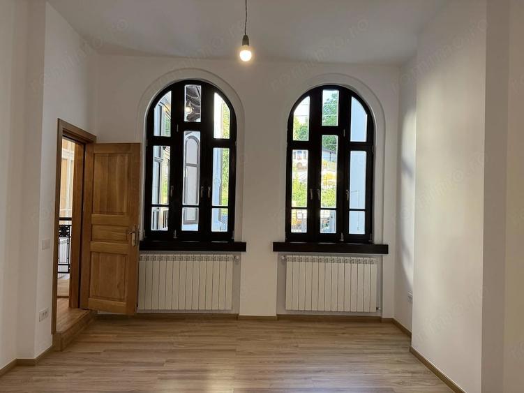 Casă cu Teren 1000 Mp în Central