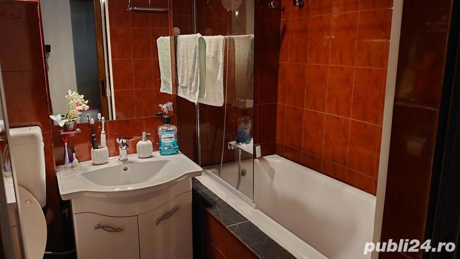 Apartament cu 3 camere decomandat în Mazepa 1