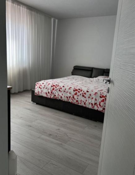 Casă cu 4 camere în Colentina