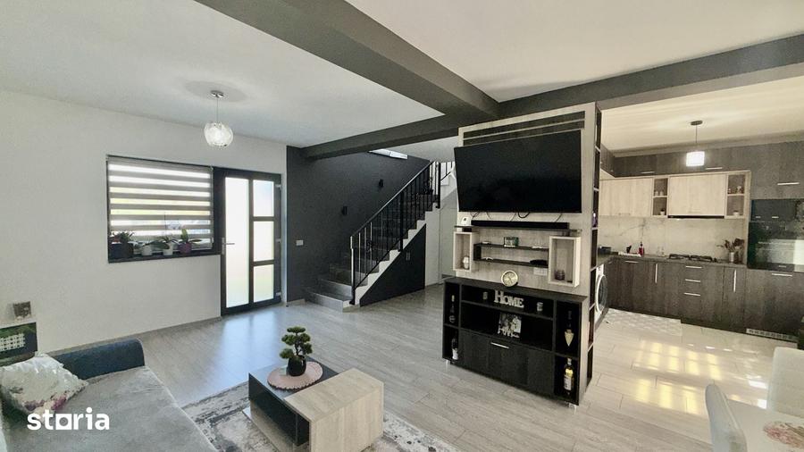 Casă cu 3 camere cu Teren 663 Mp în Budești