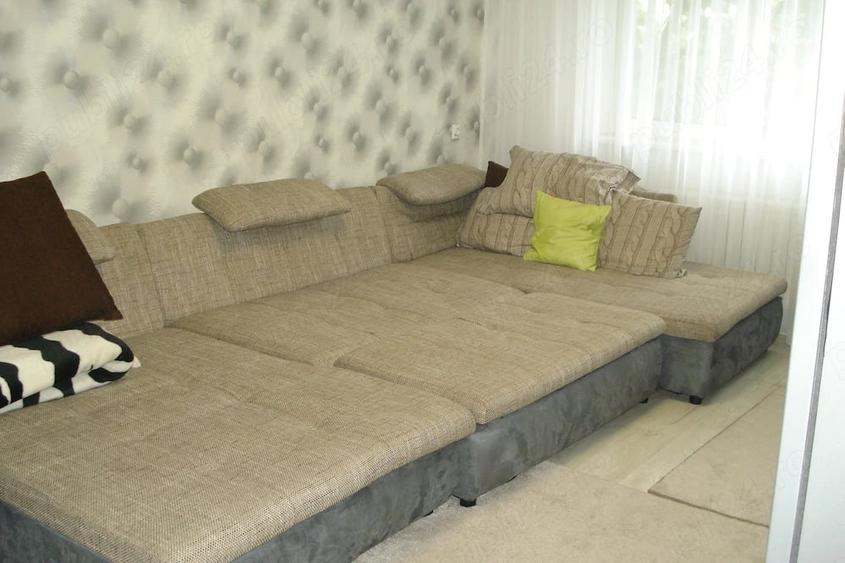 Apartament cu 4 camere decomandat în Lipovei