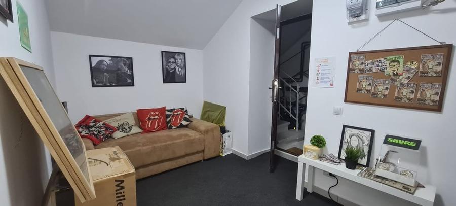 Casă individuală cu 8 camere cu Teren 260 Mp în Cișmigiu