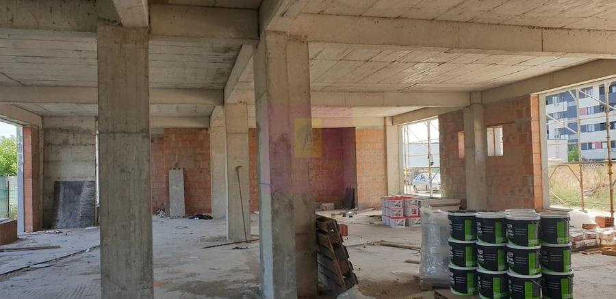 Spațiu comercial, de 330 mp, în Chiajna