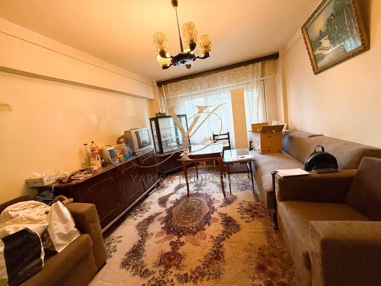 Apartament cu 2 camere decomandat în Drumul Taberei