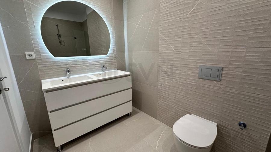 Apartament cu 2 camere decomandat în Aviației