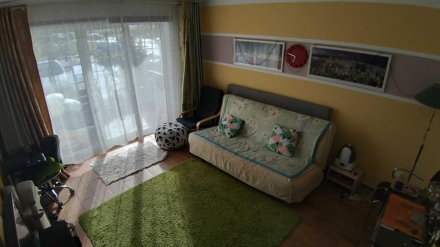 Apartament cu 2 camere decomandat în Noua