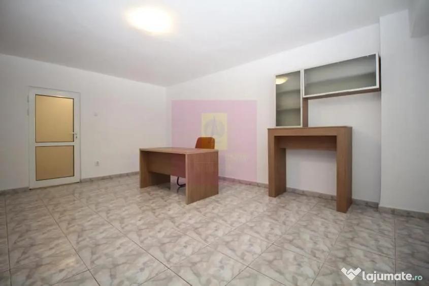 Apartament cu 3 camere de vanzare Decebal adiacent - 15