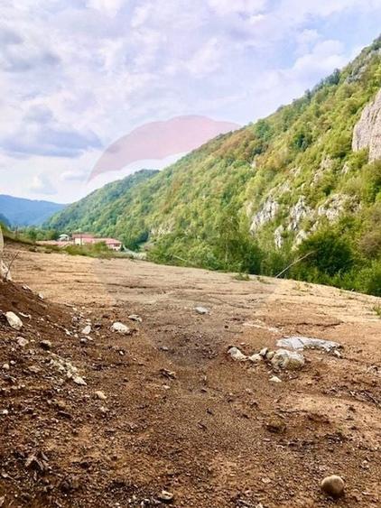 Teren Construcții de 1127 mp, în Remeți