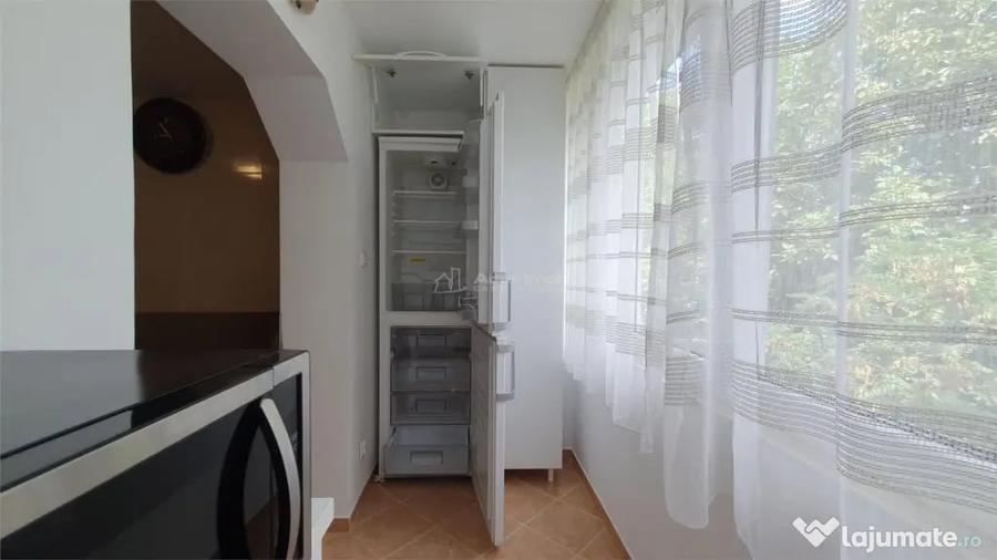 Apartament cu 3 camere decomandat în Burdujeni