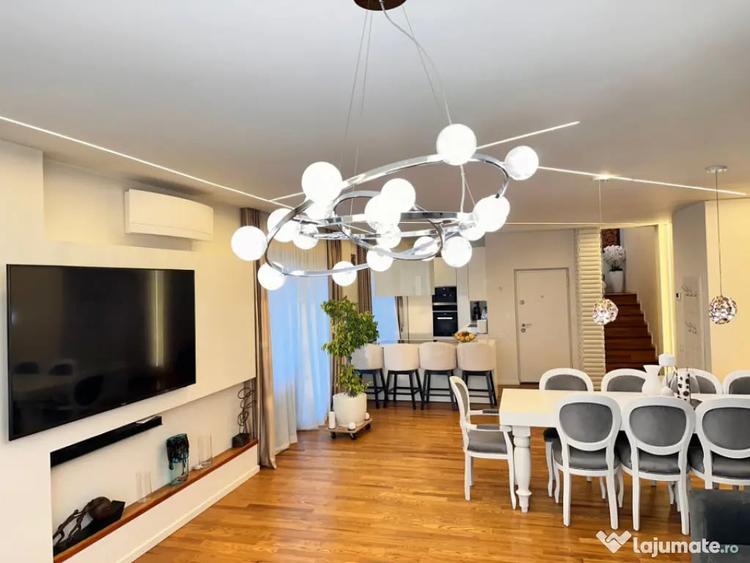 Apartament cu 7 camere semidecomandat în Bună Ziua
