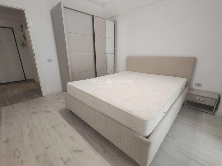 Apartament cu 2 camere decomandat în Parcul Carol