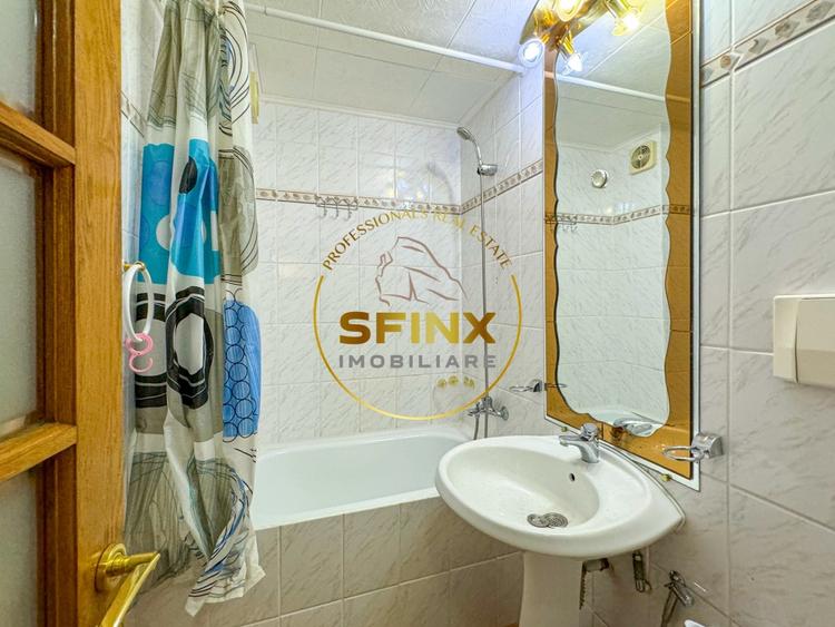 Apartament cu 4 camere decomandat, mobilat în Nerva Traian