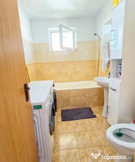 Apartament cu 2 camere semidecomandat în Bună Ziua
