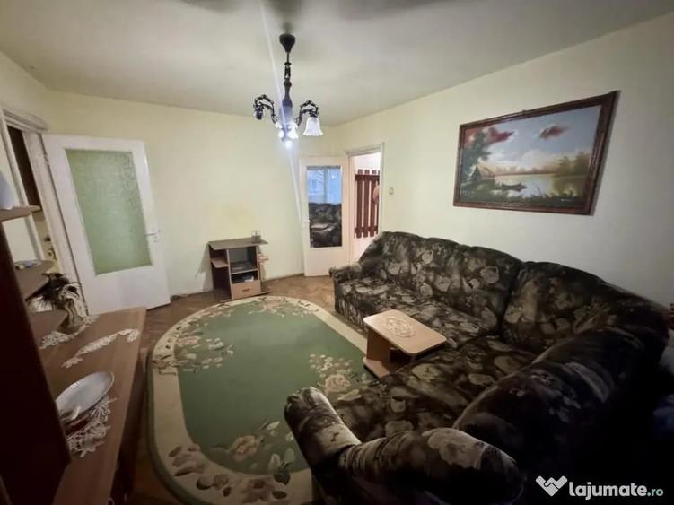 Apartament cu 2 camere semidecomandat în Central