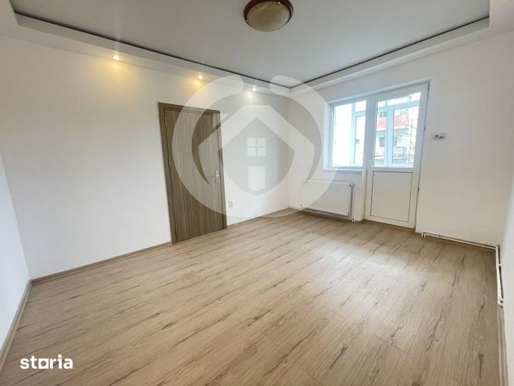 Apartament cu 3 camere semidecomandat în Hipodrom 3