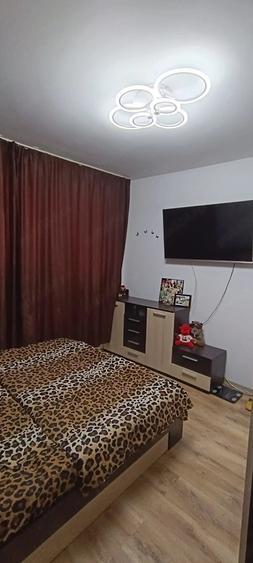 Apartament cu 3 camere decomandat în Prelungirea Ghencea