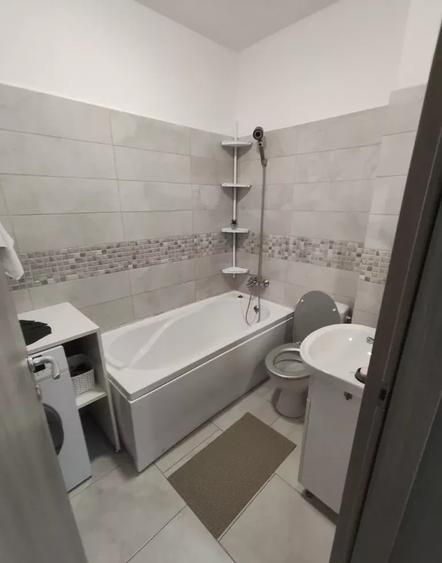 Apartament cu 2 camere semidecomandat, mobilat în Cug