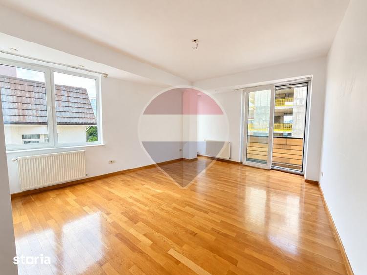 Apartament cu 4 camere în Floreasca