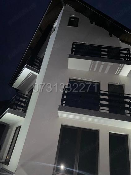 Casă cu 8 camere cu Teren 1200 Mp în Central