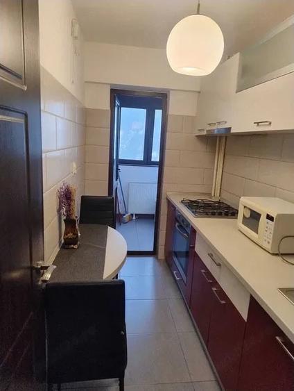 Garsonieră decomandată în Doamna Ghica