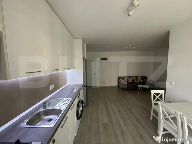 Apartament cu 2 camere semidecomandat în Central
