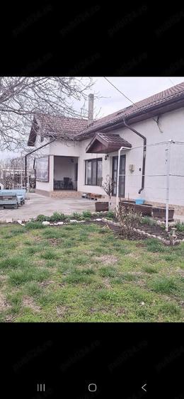 Casă cu 2 camere cu Teren 1600 Mp în Grivița