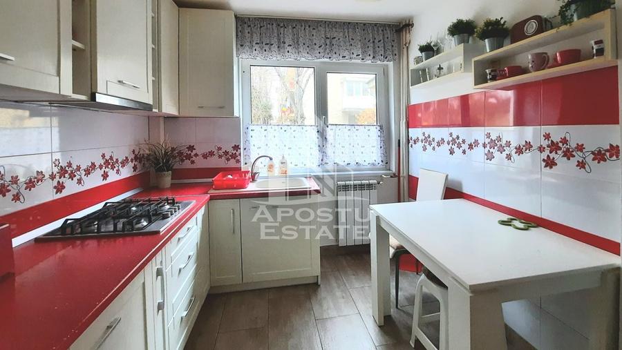 Apartament cu 2 camere semidecomandat în Central